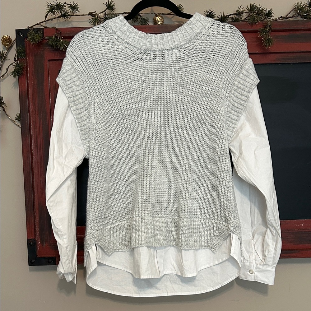 Pink Rose Light Gray Sweater with White Layer